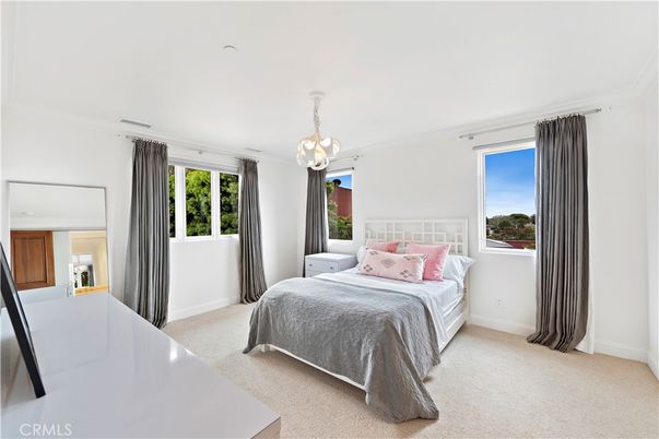 Bedroom, Interior, Pendant Lights