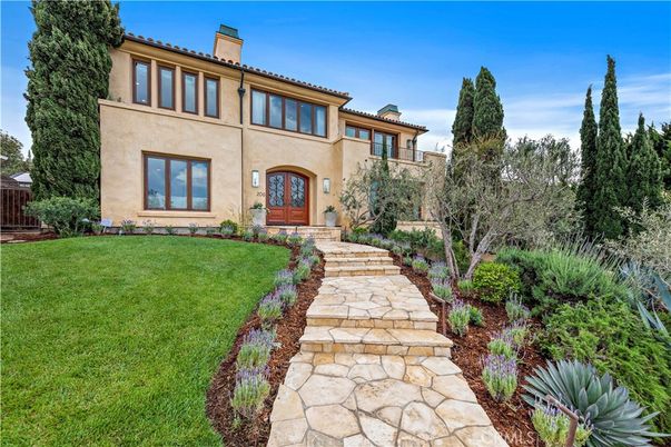 Backyard, Exterior, Facade, Mediterranean