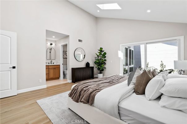 Bathroom, Bedroom, Interior, Recessed Lighting, Wood Texture Flooring
