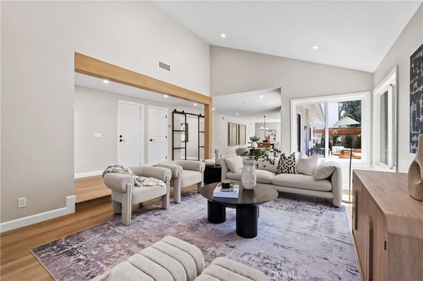 Dining room, Interior, Living room, Pendant Lights, Recessed Lighting, Wood Texture Flooring