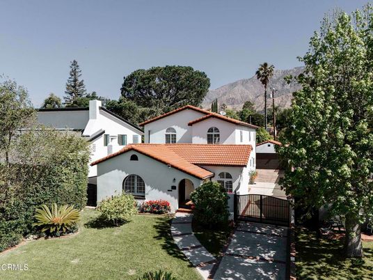 Backyard, Exterior, Facade, Spanish Mediterranean