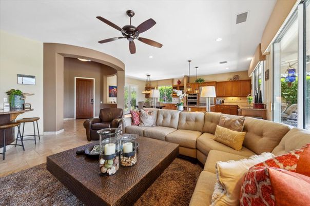 Interior, Kitchen, Living room, Pendant Lights, Recessed Lighting, Stainless Steel Appliances