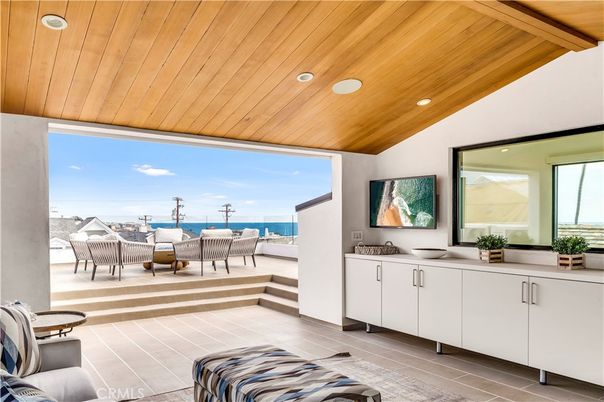 Interior, Recessed Lighting, Water, Wooden Ceilings, Wood Texture Flooring