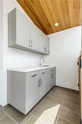 Interior, Kitchen, Recessed Lighting, Wooden Ceilings