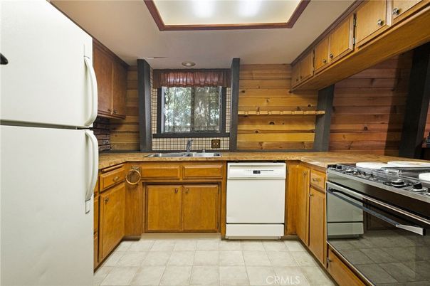 Interior, Kitchen, Wooden Walls