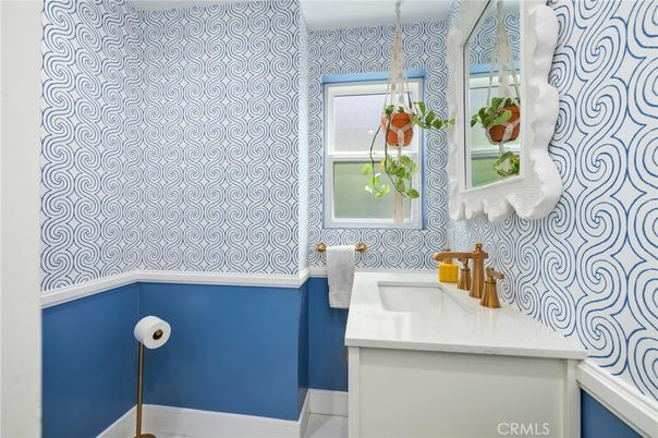 Bathroom, Interior, Pendant Lights