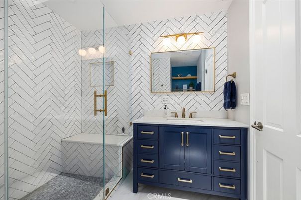 Bathroom, Glass Shower, Interior
