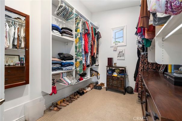 Interior, Walk-in Closets