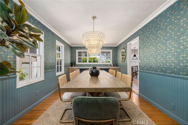 Chandelier, Dining room, Interior, Wood Texture Flooring