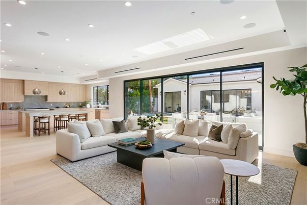 Interior, Kitchen, Living room, Pendant Lights, Recessed Lighting, Wood Texture Flooring