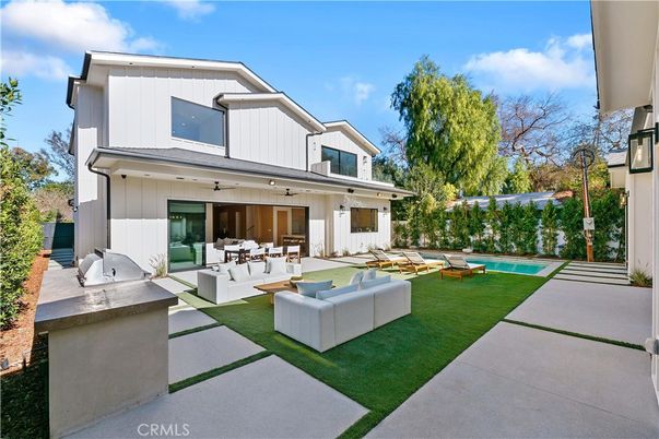 Backyard, Exterior, Pool