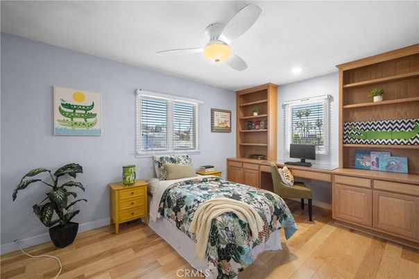 Bedroom, Home Office, Interior, Recessed Lighting, Wood Texture Flooring
