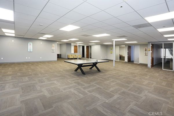 Game Room, Interior, Recessed Lighting