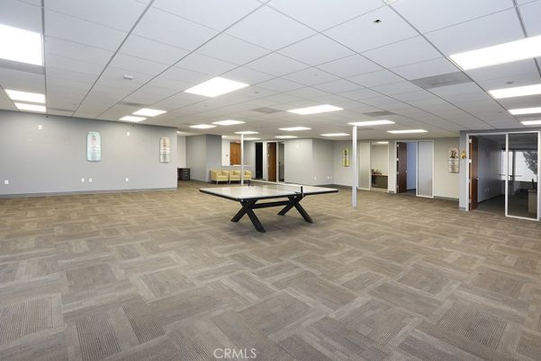 Game Room, Interior, Recessed Lighting