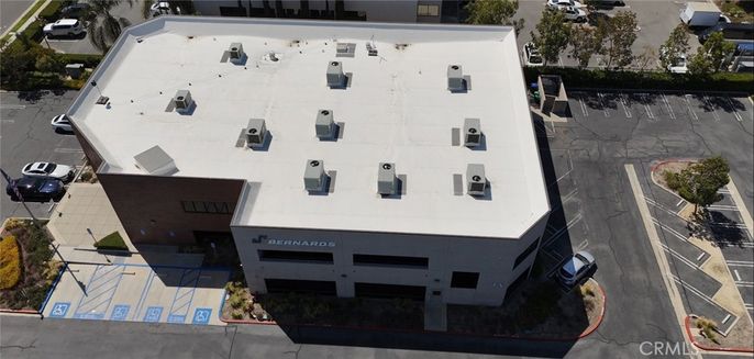 Exterior, Drone