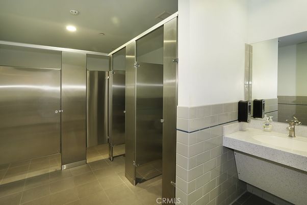 Bathroom, Elevator, Interior, Recessed Lighting
