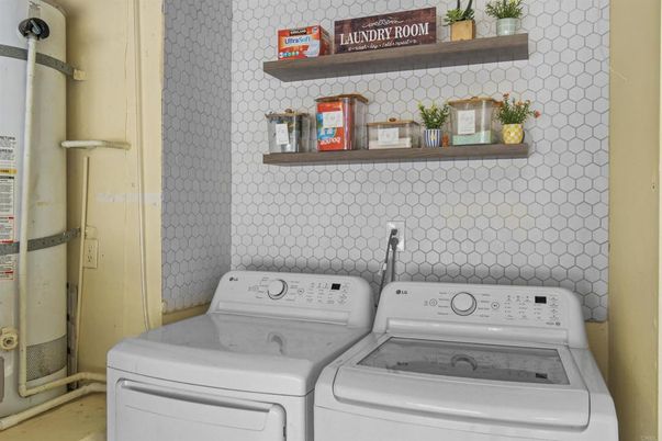 Interior, Utility Closets, Washer