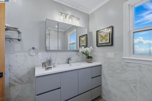 Bathroom, Interior, Marble Walls