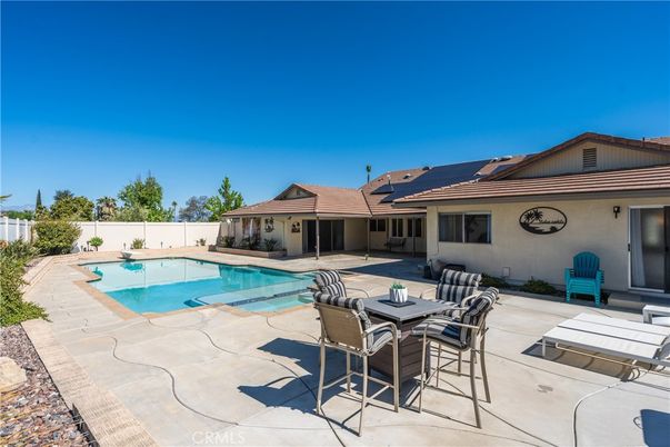 Exterior, Pool, Solar Panels