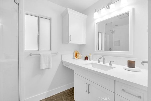 Bathroom, Dual Sink Vanities, Interior, Wood Texture Flooring