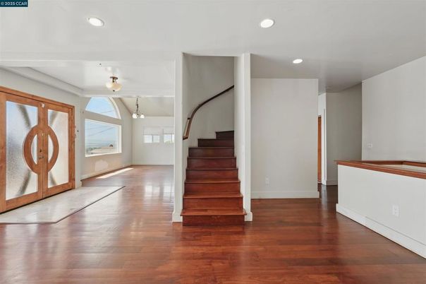 Interior, Pendant Lights, Recessed Lighting, Wood Texture Flooring