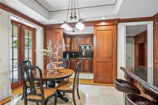 Dining room, Interior, Kitchen, Pendant Lights, Recessed Lighting