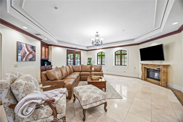 Chandelier, Fireplace, Interior, Living room, Recessed Lighting