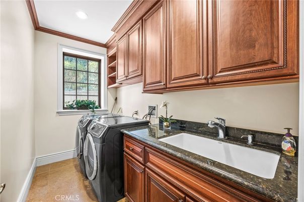 Interior, Recessed Lighting, Washer