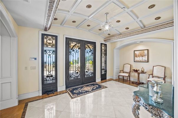 Chandelier, Interior, Recessed Lighting