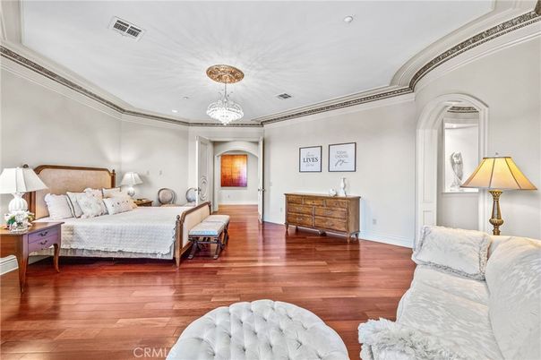 Bedroom, Chandelier, Interior, Recessed Lighting, Wood Texture Flooring