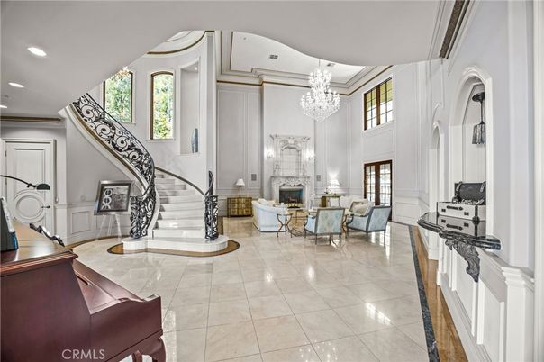 Chandelier, Fireplace, Interior, Living room, Recessed Lighting