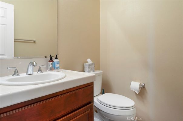 Bathroom, Interior, Tile Countertops