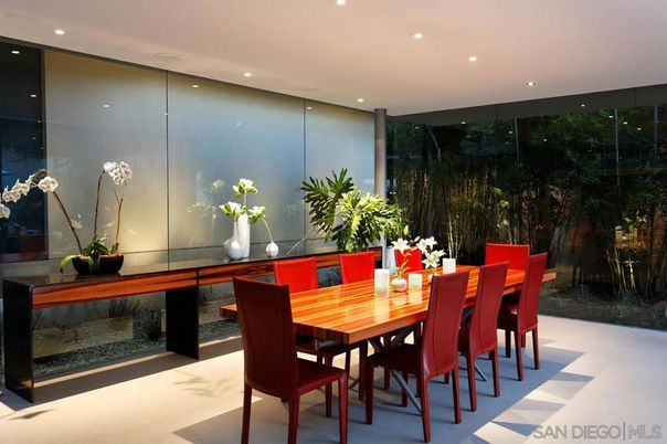 Dining room, Interior, Recessed Lighting