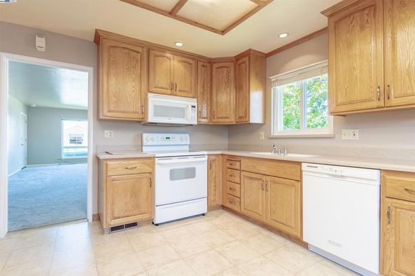 Interior, Kitchen, Recessed Lighting