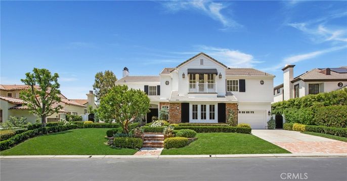 Attached, Exterior, Facade, Brick Facade, Mediterranean