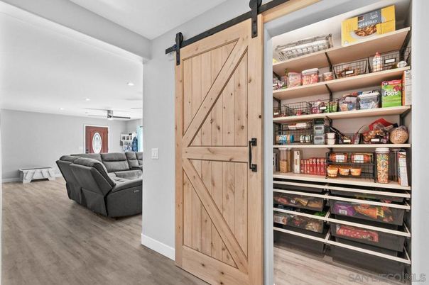 Interior, Recessed Lighting, Wood Texture Flooring