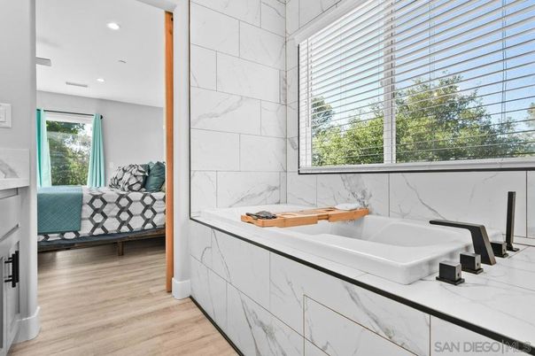 Bathroom, Interior, Marble Walls, Recessed Lighting, Wood Texture Flooring