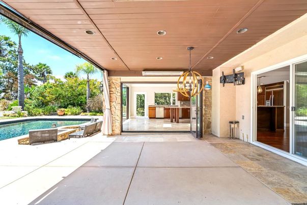 Chandelier, Exterior, Interior, Pool, Recessed Lighting