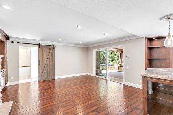Empty room, Interior, Pendant Lights, Recessed Lighting, Wood Texture Flooring