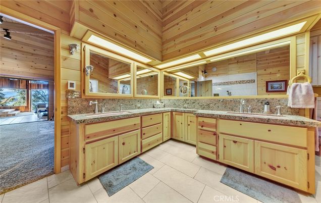 Bathroom, Interior, Wooden Ceilings, Wooden Walls