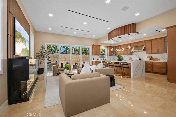 Dining room, Interior, Kitchen, Living room, Marble Walls, Pendant Lights, Recessed Lighting