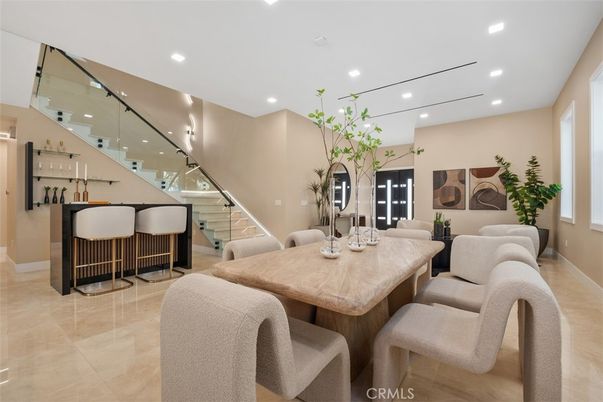 Dining room, Interior, Recessed Lighting