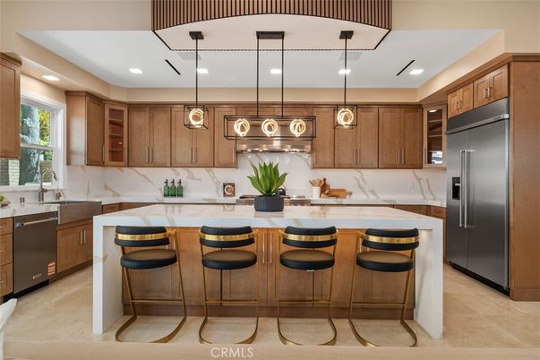 Interior, Kitchen, Pendant Lights, Recessed Lighting, Stainless Steel Appliances