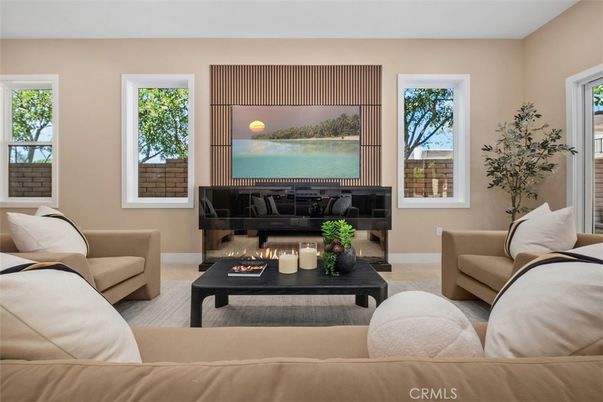 Fireplace, Interior, Living room, Water