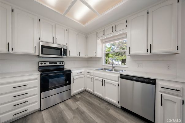 Interior, Kitchen, Stainless Steel Appliances, Wood Texture Flooring
