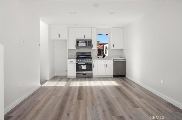 Interior, Kitchen, Stainless Steel Appliances, Wood Texture Flooring