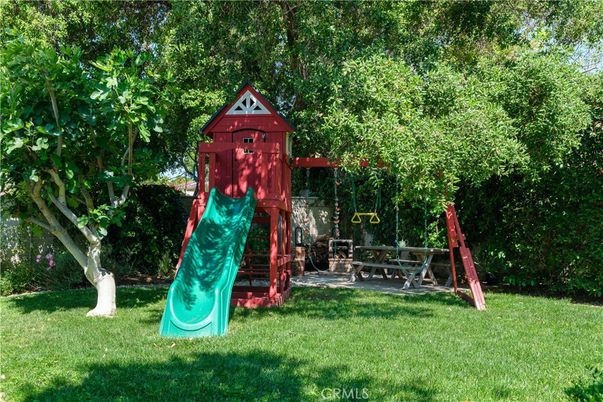 Backyard, Exterior, Playground