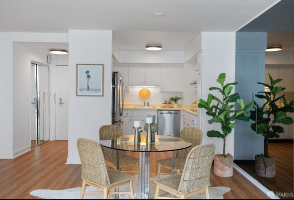 Dining room, Interior, Kitchen, Stainless Steel Appliances, Wood Texture Flooring