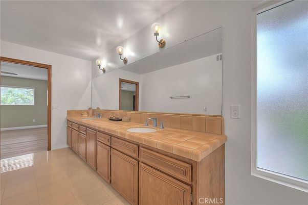 Bathroom, Dual Sink Vanities, Interior, Tile Countertops