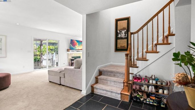 Fireplace, Interior, Living room, Recessed Lighting